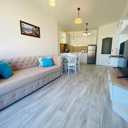 Апартамент 1bd Ap In La Complex Private And Pool