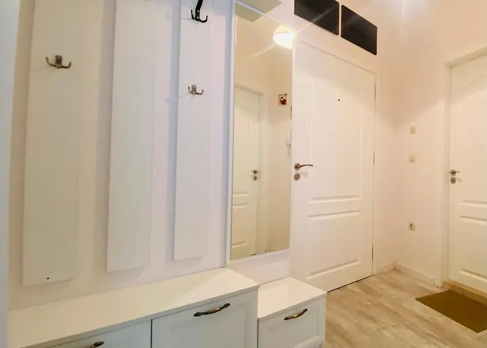 아파트 1bd Ap In La Complex Private And Pool *