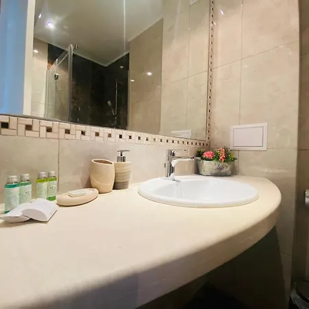 公寓 1bd Ap In La Complex Private And Pool 金沙