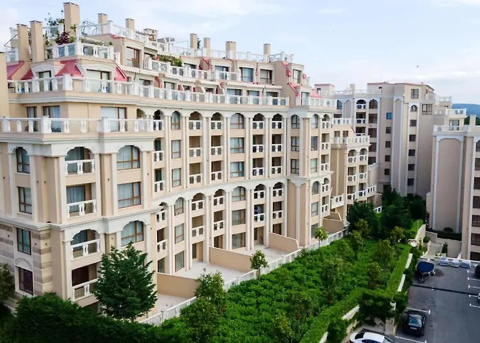 1bd Ap In La Complex Private And Pool Appartement *